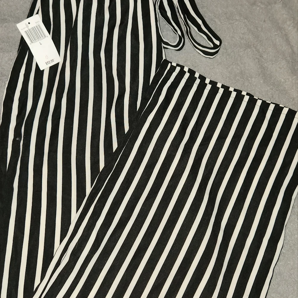 NWT ! JUMPER ! - Picture 9 of 11